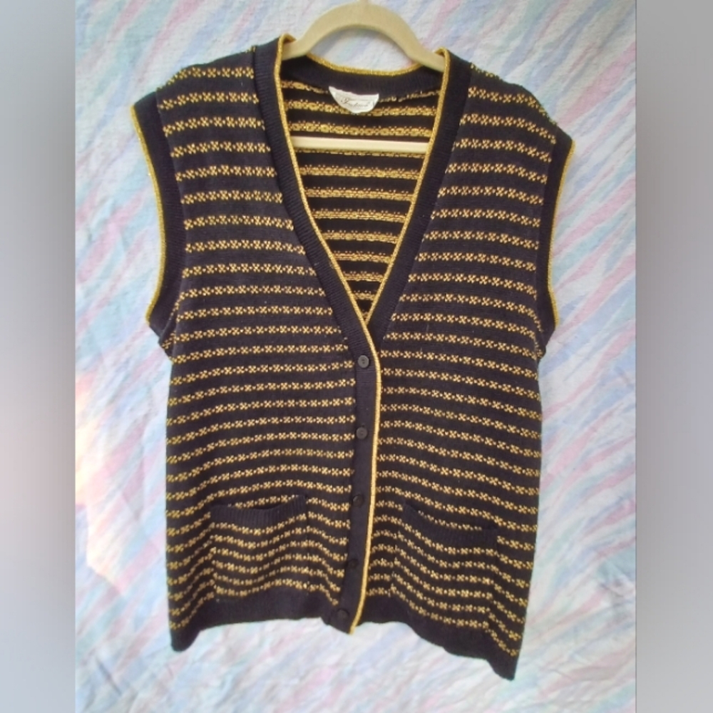 Eclectic Grandpa Grandma 90's Cottagcore Academia Vintage Tradition knit vest